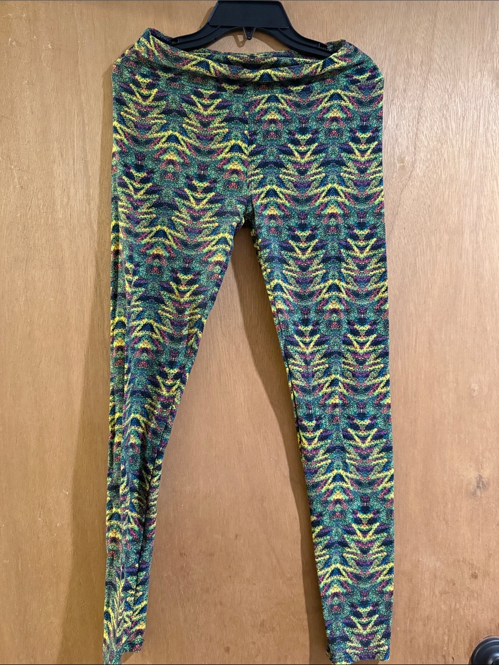 Kids Multicolor Patterned Leggings - Green & Yellow